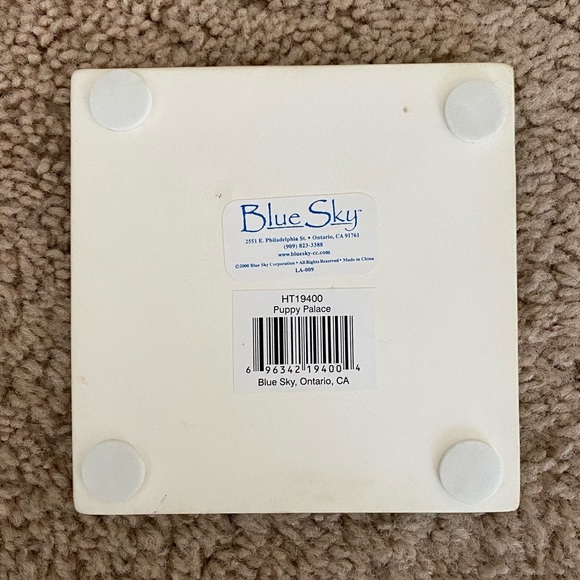 Clayworks by Heather Goldminc “Puppy Palace” - Picture 8 of 10